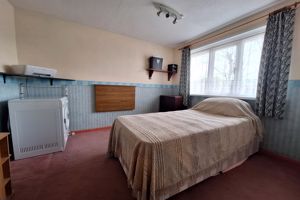 Bedroom - click for photo gallery